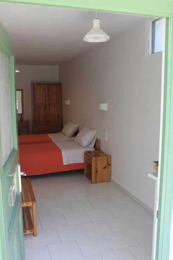 Dioni Lux Inn 2 Pachaina Buitenkant foto