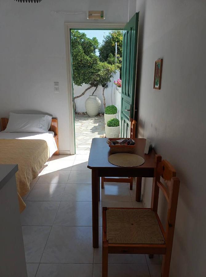 Dioni Lux Inn 2 Pachaina Buitenkant foto
