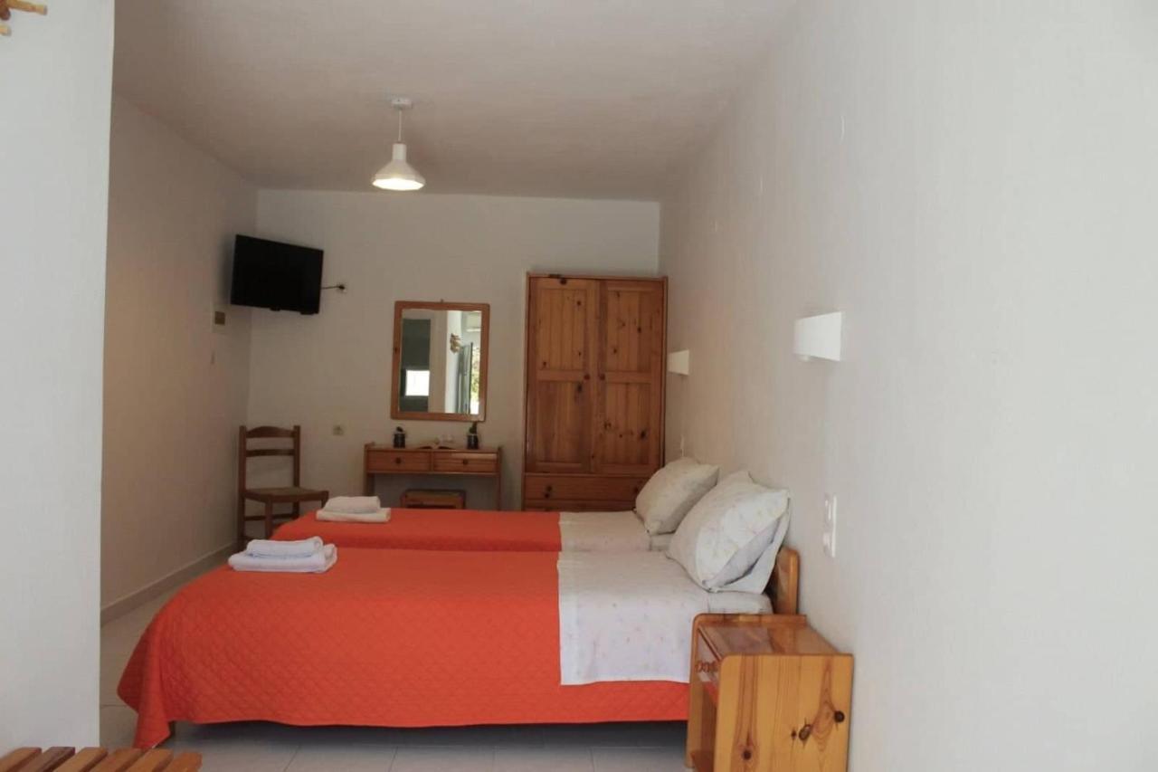 Dioni Lux Inn 2 Pachaina Buitenkant foto