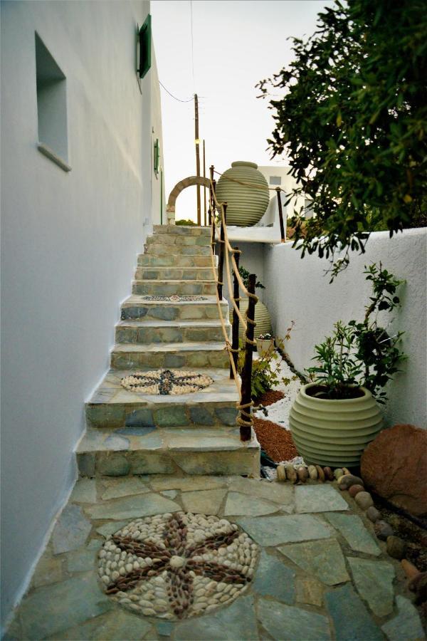 Dioni Lux Inn 2 Pachaina Buitenkant foto